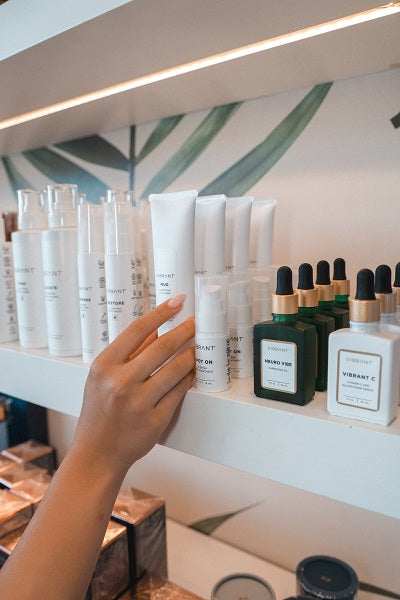 Vibrant 4-Step Blemish System​ image 2